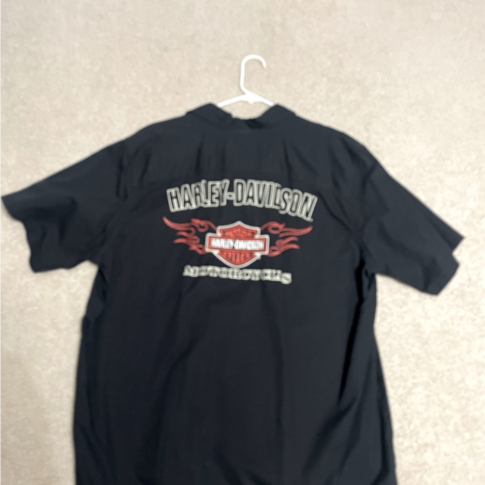 Men’s XL Harley Davidson Button up shirt